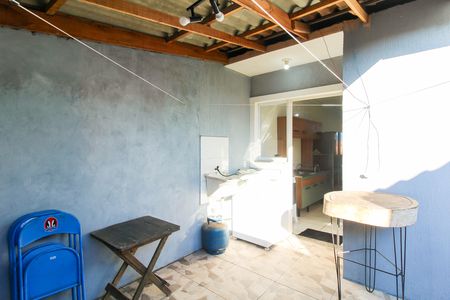 Casa para alugar com 50m², 2 quartos e 1 vagaÁrea de Serviço