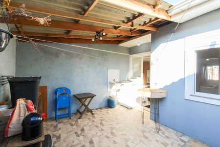 Casa para alugar com 50m², 2 quartos e 1 vagaÁrea de Serviço