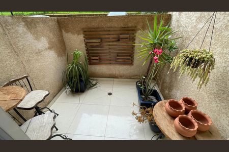 Apartamento à venda com 55m², 2 quartos e 1 vaga
