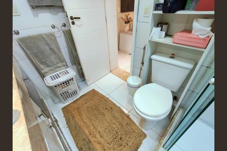 Casa à venda com 283m², 6 quartos e 1 vagaBanheiro da Suíte