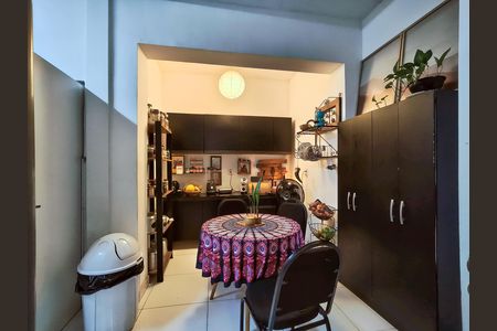 Casa à venda com 283m², 6 quartos e 1 vagaCopa