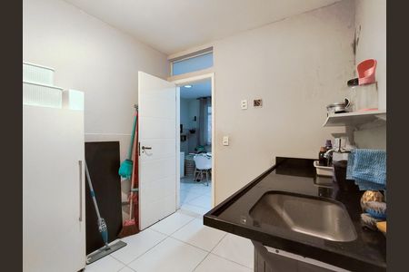 Casa à venda com 283m², 6 quartos e 1 vagaÁrea de Serviço