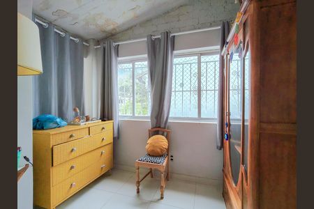 Casa à venda com 283m², 6 quartos e 1 vagaQuarto 1
