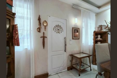 Entrada de casa à venda com 6 quartos, 283m² em Tijuca, Rio de Janeiro