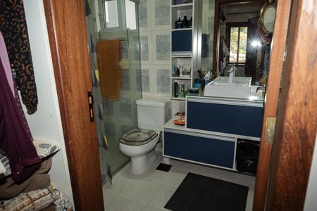 Casa à venda com 80m², 3 quartos e 2 vagasSuíte