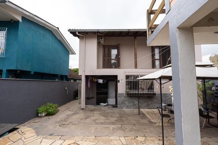 Casa à venda com 80m², 3 quartos e 2 vagasÁrea externa