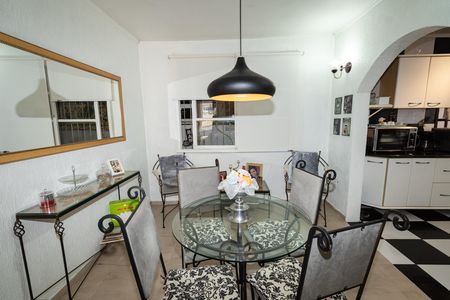 Casa à venda com 80m², 3 quartos e 2 vagasSala de Jantar
