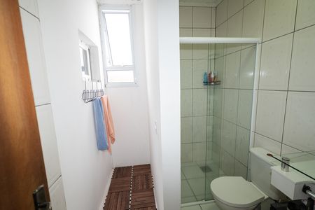 Casa à venda com 80m², 3 quartos e 2 vagasBanheiro