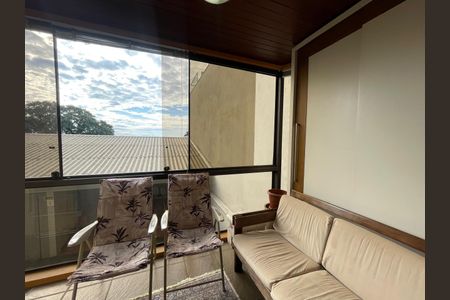 Apartamento à venda com 137m², 3 quartos e 2 vagas Apartamento à venda com 137m², 3 quartos e 2 vagasVaranda da Sala