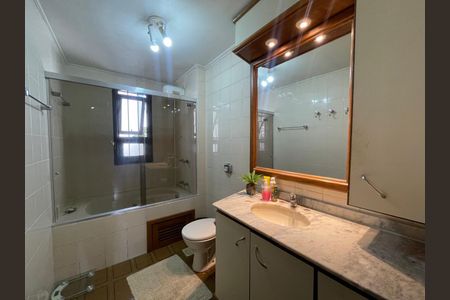 Banheiro da Suíte de apartamento à venda com 3 quartos, 137m² em Boa Vista, Novo Hamburgo