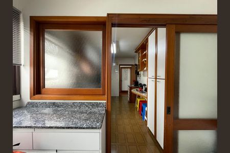 Área de serviço de apartamento à venda com 3 quartos, 137m² em Boa Vista, Novo Hamburgo