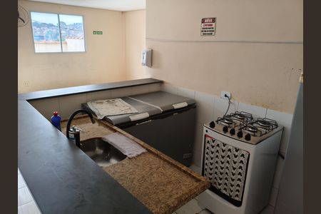 Cozinha de apartamento à venda com 2 quartos, 43m² em Jardim Santa Teresinha, São Paulo