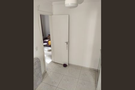 Quarto de apartamento à venda com 2 quartos, 43m² em Jardim Santa Teresinha, São Paulo