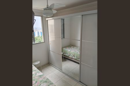 Quarto de apartamento à venda com 2 quartos, 43m² em Jardim Santa Teresinha, São Paulo