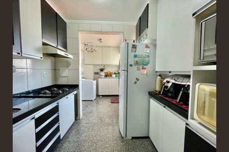 Apartamento à venda com 2 quartos, 158m² em Pirajá, Belo Horizonte