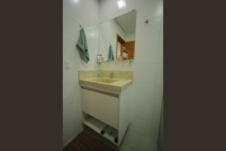 Apartamento à venda com 82m², 3 quartos e 2 vagasBanheiro Social 