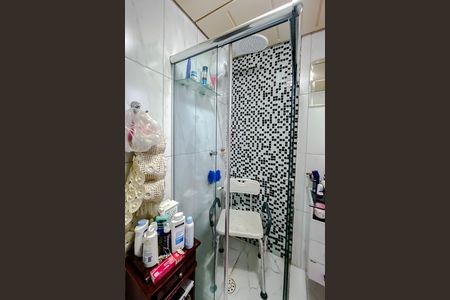 Apartamento à venda com 75m², 2 quartos e sem vaga Apartamento à venda com 75m², 2 quartos e sem vagaBanheiro