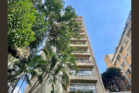 Apartamento à venda com 198m², 4 quartos e 3 vagas