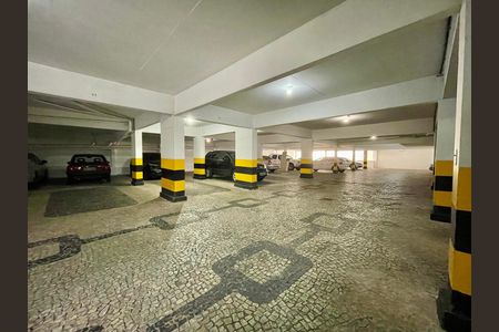 Apartamento à venda com 198m², 4 quartos e 3 vagas