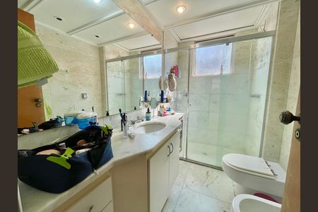 Apartamento à venda com 198m², 4 quartos e 3 vagas