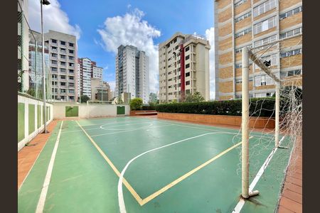 Apartamento à venda com 198m², 4 quartos e 3 vagas