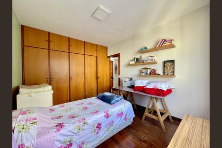 Apartamento à venda com 198m², 4 quartos e 3 vagas