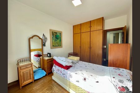 Apartamento à venda com 198m², 4 quartos e 3 vagas
