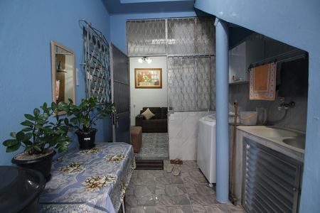 Casa à venda com 103m², 3 quartos e 1 vagaÁrea de Serviço
