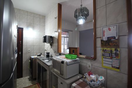 Casa à venda com 103m², 3 quartos e 1 vagaCozinha 2