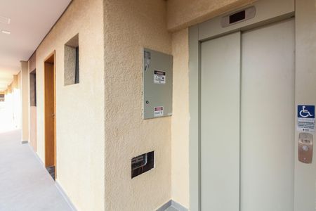 Apartamento para alugar com 43m², 2 quartos e sem vagaÁrea Comum 