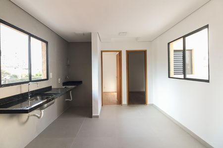 Sala  de apartamento para alugar com 2 quartos, 43m² em Chácara Califórnia, São Paulo