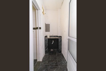 Casa para alugar com 261m², 2 quartos e 2 vagas Casa para alugar com 261m², 2 quartos e 2 vagasLavabo