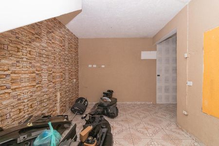 Sala de casa para alugar com 2 quartos, 261m² em Vila Caju, São Paulo