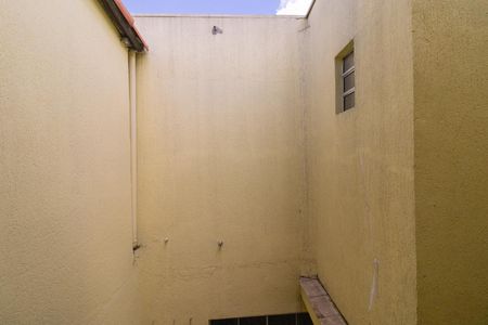 Vista do Quarto 1 de casa para alugar com 2 quartos, 261m² em Vila Caju, São Paulo