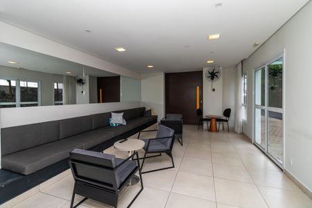 Apartamento à venda com 33m², 1 quarto e sem vagaÁrea Comum - Salão de Festas
