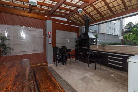 Apartamento à venda com 33m², 1 quarto e sem vagaÁrea Comum - Churrasqueira