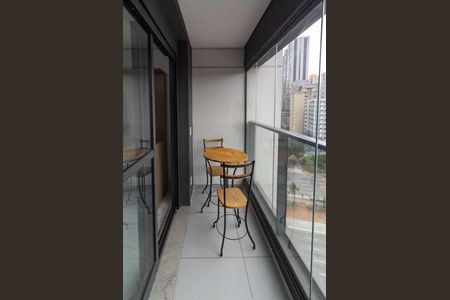 Varanda de kitnet/studio para alugar com 1 quarto, 23m² em Jardim das Acacias, São Paulo