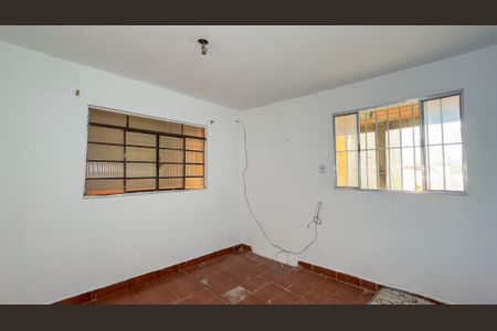 Quarto de casa para alugar com 1 quarto, 50m² em Vila Fazzeoni, São Paulo