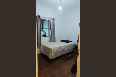 Casa à venda com 174m², 3 quartos e 2 vagas Casa à venda com 174m², 3 quartos e 2 vagasQuarto