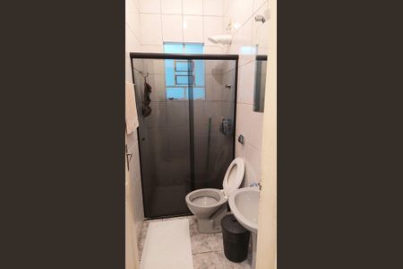 Casa à venda com 174m², 3 quartos e 2 vagas Casa à venda com 174m², 3 quartos e 2 vagasBanheiro
