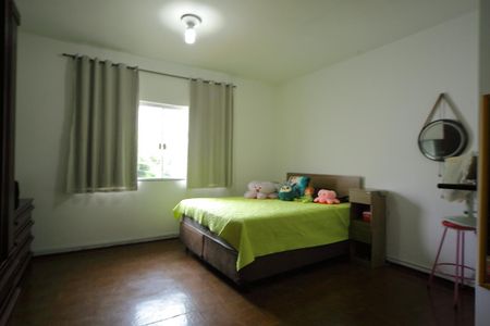Casa à venda com 202m², 3 quartos e 3 vagasQuarto 1 