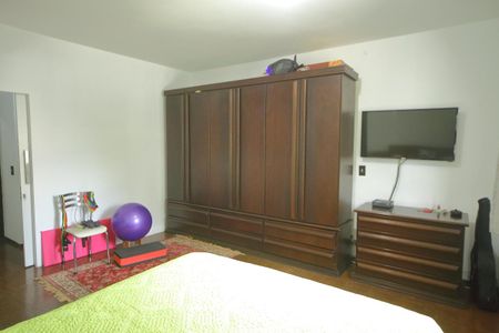 Casa à venda com 202m², 3 quartos e 3 vagasQuarto 1 