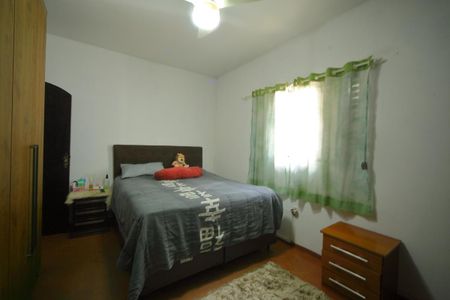 Casa à venda com 202m², 3 quartos e 3 vagasQuarto 2