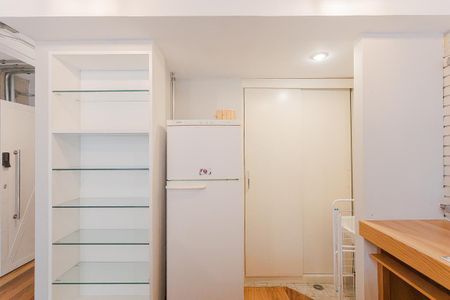 Apartamento para alugar com 75m², 1 quarto e 2 vagas Apartamento para alugar com 75m², 1 quarto e 2 vagasCozinha