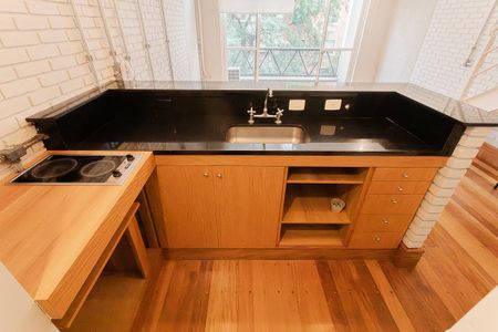 Apartamento para alugar com 75m², 1 quarto e 2 vagas Apartamento para alugar com 75m², 1 quarto e 2 vagasCozinha