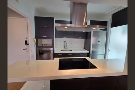 Apartamento à venda com 70m², 2 quartos e 2 vagasCozinha 