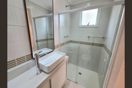 Apartamento à venda com 70m², 2 quartos e 2 vagasBanheiro da Suíte 