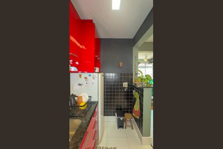 Apartamento à venda com 83m², 2 quartos e sem vagaCozinha e Área de Serviço