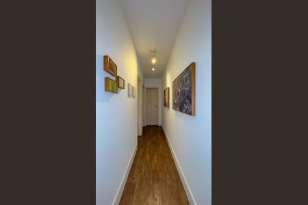 Apartamento à venda com 83m², 2 quartos e sem vagaCorredor