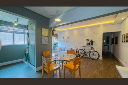 Apartamento à venda com 83m², 2 quartos e sem vagaSala
